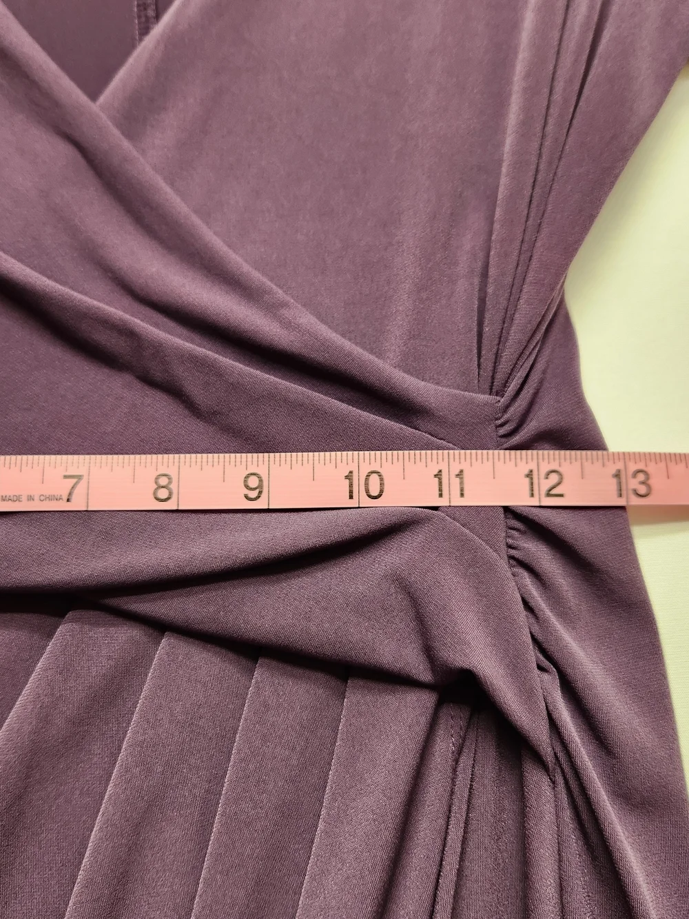 ⭐️Covington Plum Purple Faux Wrap Dress Small S Ruched V-Neck Midi Knit Body Con
